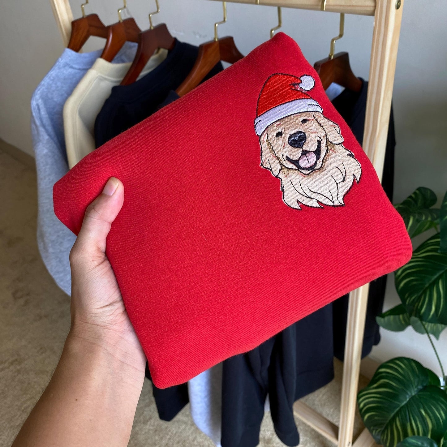 Custom Embrodied Pet Dog Face Christmas Sweatshirt with Santa Hat Christmas Gift For Pet Lovers